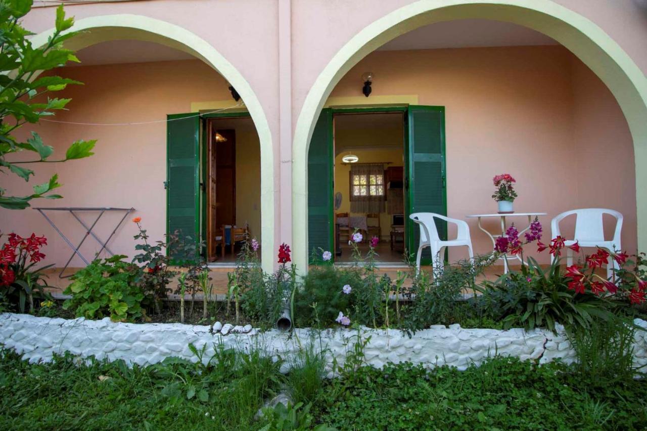 Tzoras‌ ‌Apartments‌ ‌Roda‌ ‌Corfu‌ Litheres Exterior foto